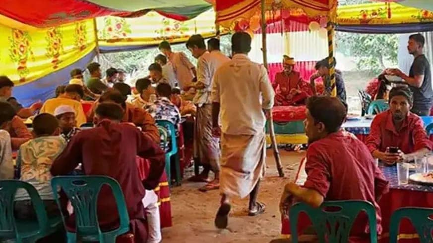 বিয়ের ভোজে রোস্ট নিয়ে সংঘর্ষ