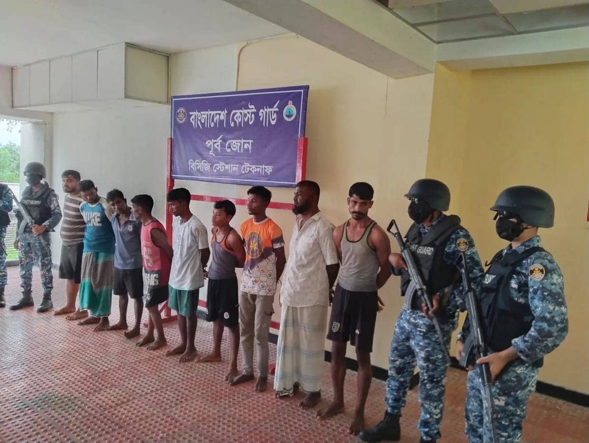মালয়েশিয়াগামী বোট থেকে ৫০ ভুক্তভোগী উদ্ধার, ৯ পাচারকারী আটক